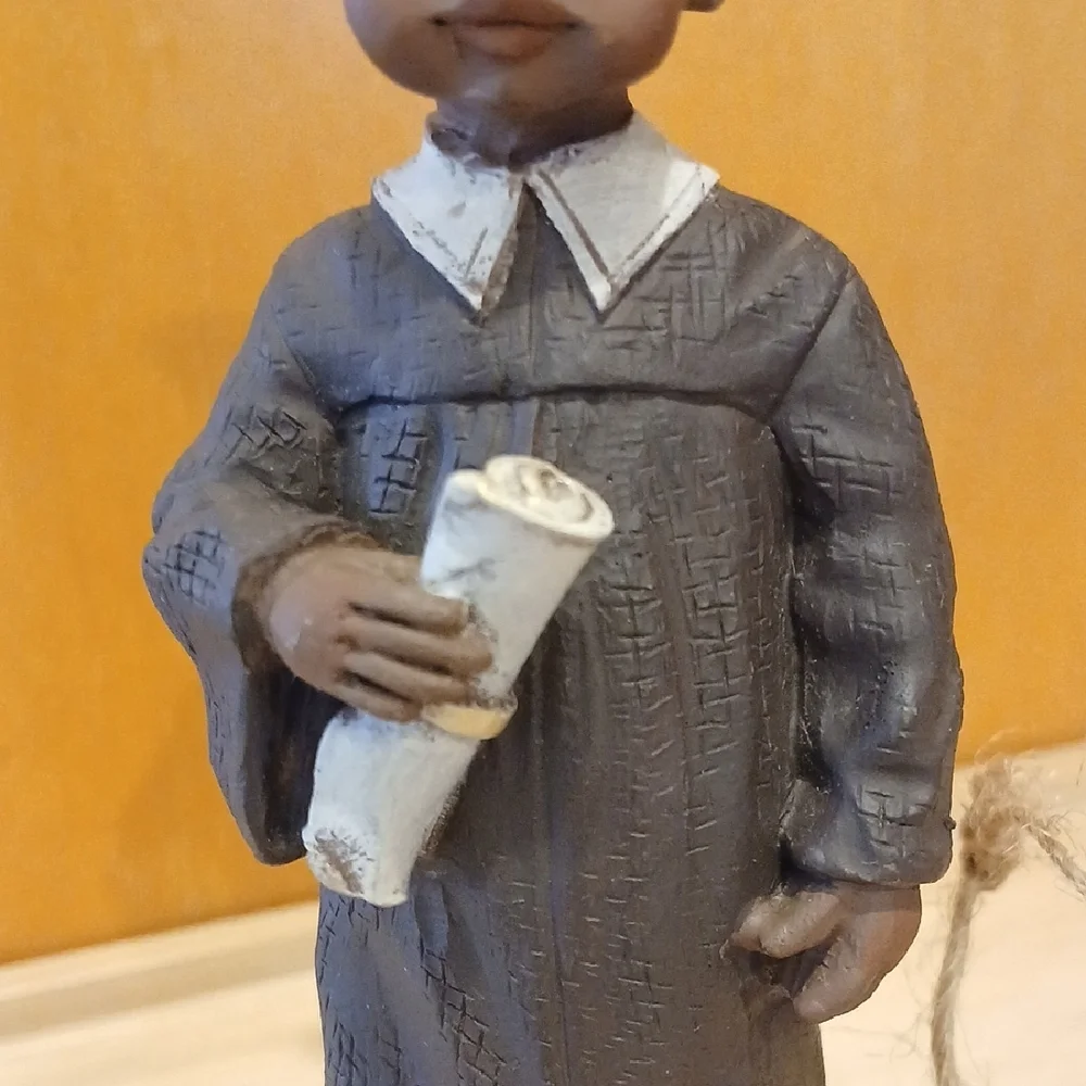 1993 Sarah's Attic Graduate Willie Limited Edition